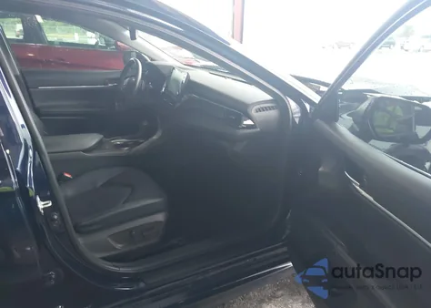 2021 Toyota Camry Xse z USA, uszkodzony, nr VIN 4T1K61AK8MU543474